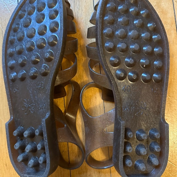 Meduse Jelly Sandals in hemp color. Size 40 (women’s 8.5/9) - Picture 3 of 6